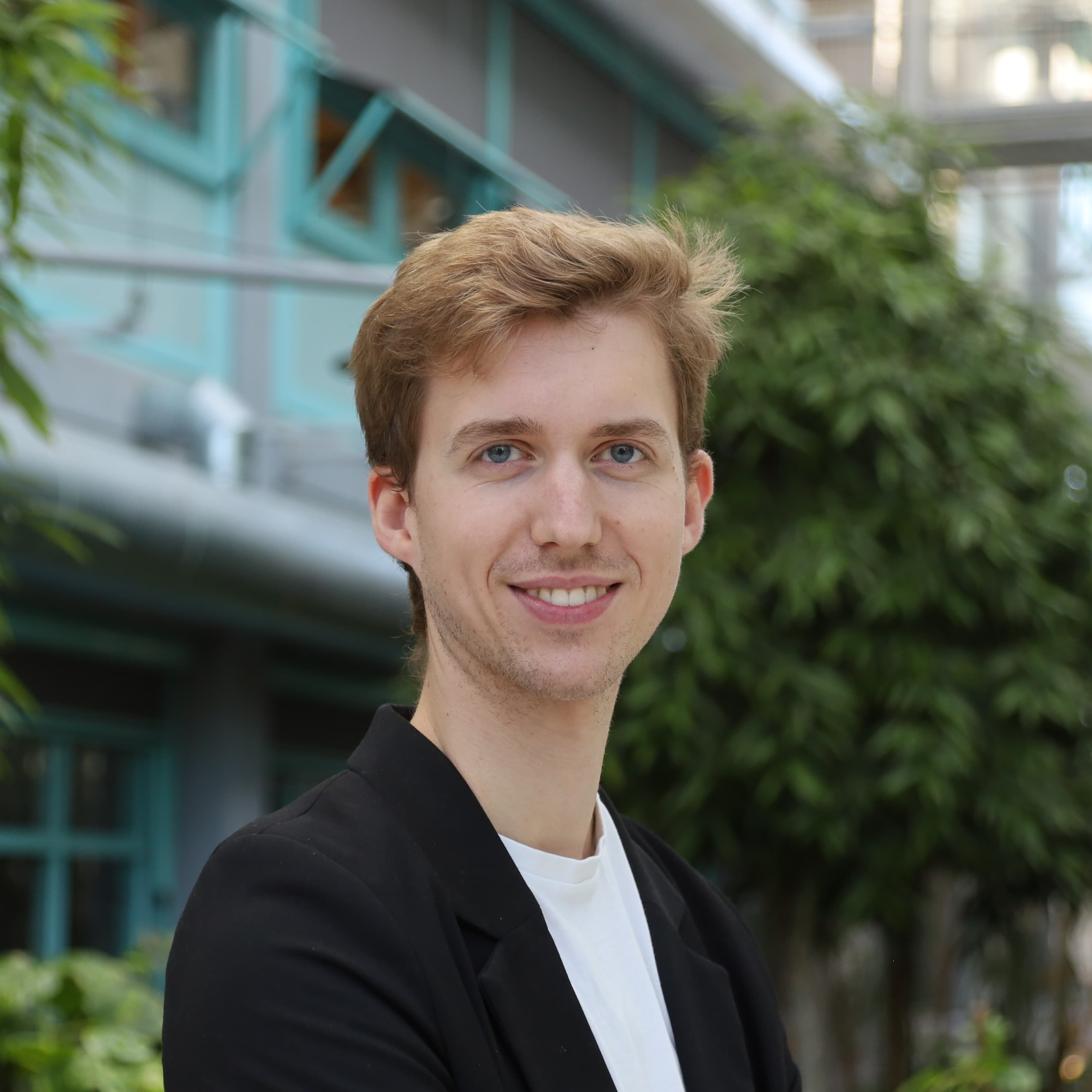 Henning Kristiansen's profile